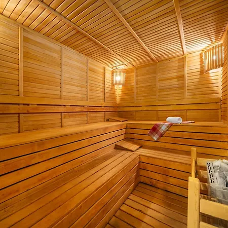 Melisa Boutique & * Kas