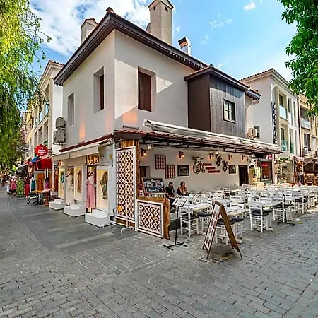 Melisa Boutique & Готель Каш